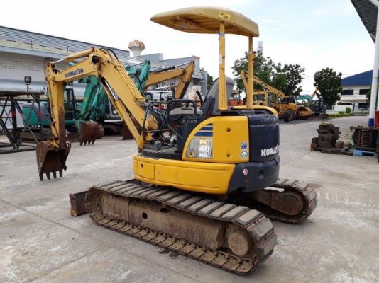 รถขุด 4 ตัน PC40MR-2 แทรคเหล็กติดก้อนยาง มือสองญี่ปุ่น