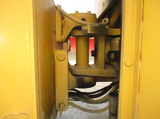 รถขุด 4 ตัน PC40MR-2 แทรคเหล็กติดก้อนยาง มือสองญี่ปุ่น