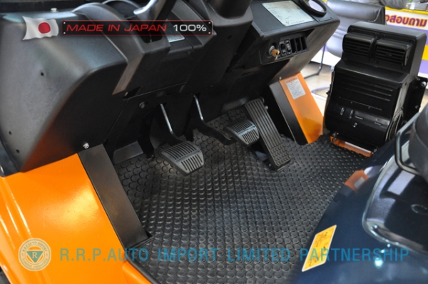 ขายรถโฟล์คลิฟท์มือสอง TOYOTA รุ่น 7FG25-21124 นำเข้าจากประเทศญี่ปุ่น 100\% ไม่เคยใช้งานในไทย