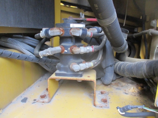 รถขุด 4 ตัน KOMATSU PC40MR-2 มือสองญี่ปุ่น รถขุด 4 ตัน KOMATSU PC40MR-2 มือสองญี่ปุ่น