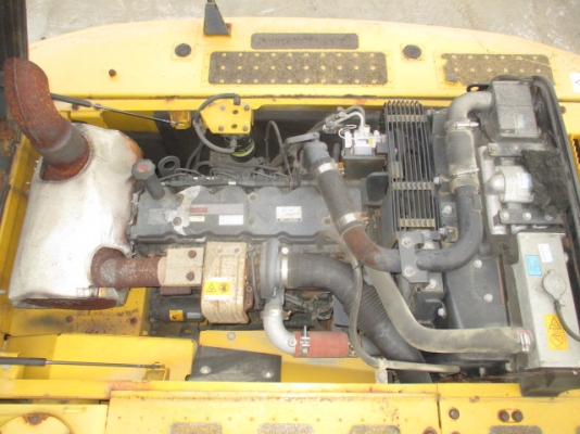 รถขุด 4 ตัน KOMATSU PC40MR-2 มือสองญี่ปุ่น รถขุด 4 ตัน KOMATSU PC40MR-2 มือสองญี่ปุ่น