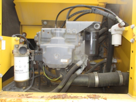 รถขุด 4 ตัน KOMATSU PC40MR-2 มือสองญี่ปุ่น รถขุด 4 ตัน KOMATSU PC40MR-2 มือสองญี่ปุ่น