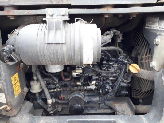 รถขุด 4 ตัน KOMATSU PC40MR-2 มือสองญี่ปุ่น รถขุด 4 ตัน KOMATSU PC40MR-2 มือสองญี่ปุ่น