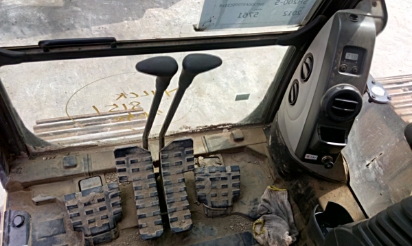 รถตักล้อยาง ขายถูก CAT 910F-2 มือสองญี่ปุ่น เก่ง NDT 085-904-9669