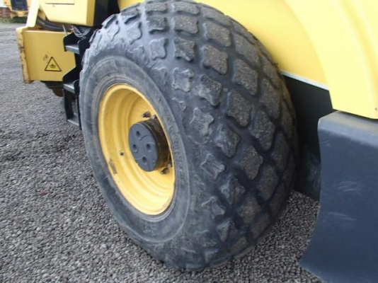 เครน 25 ตัน KATO KR25H-V2 # 712712 H-TYPE มือสองญี่ปุ่น