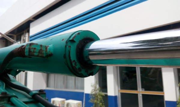 เครน 25 ตัน KATO KR25H-V2 # 712712 H-TYPE มือสองญี่ปุ่น