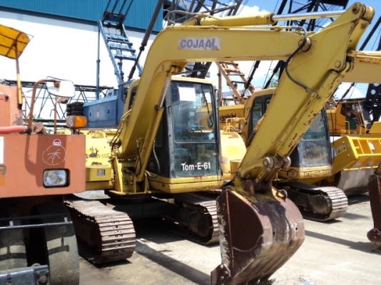 เครน 25 ตัน KATO KR25H-V # 715180 H-TYPE มือสองญี่ปุ่น