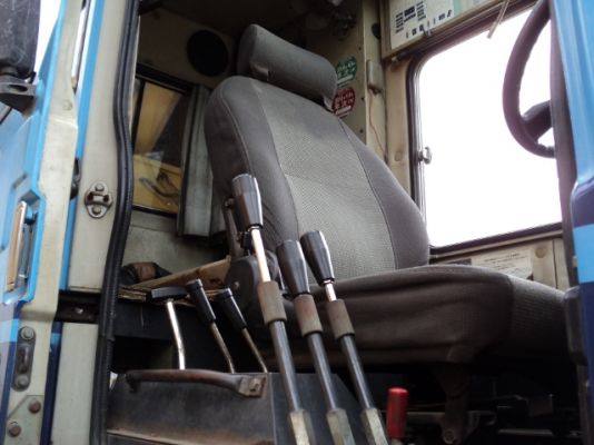 เครน 25 ตัน KATO KR25H-V # 715180 H-TYPE มือสองญี่ปุ่น