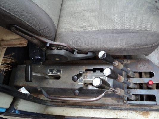 เครน 25 ตัน KATO KR25H-V # 715180 H-TYPE มือสองญี่ปุ่น