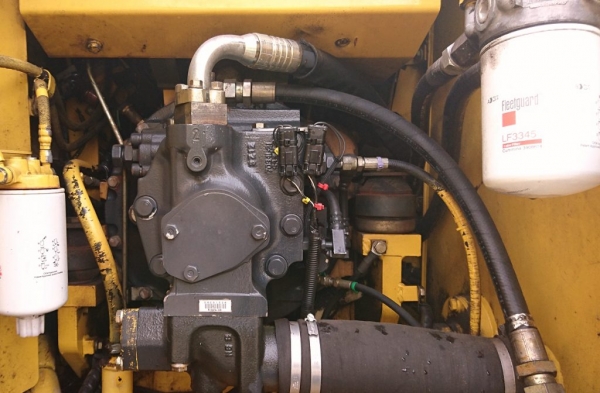 เครน 25 ตัน KATO KR25H-V # 715180 H-TYPE มือสองญี่ปุ่น