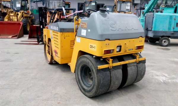 เครน 25 ตัน KATO KR25H-V # 715180 H-TYPE มือสองญี่ปุ่น