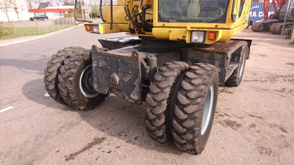 เครน 25 ตัน KATO KR25H-V # 715180 H-TYPE มือสองญี่ปุ่น