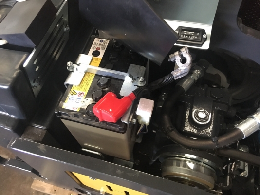 รถขุด 3 ตัน KOBELCO SK30SR-3E # PW13 มือสองญี่ปุ่น