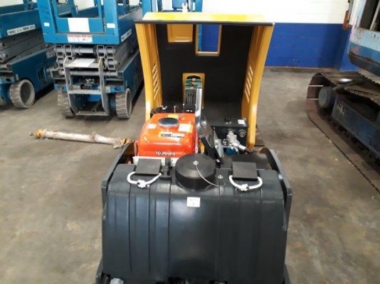 รถขุด 3 ตัน KOBELCO SK30SR-3E # PW13 มือสองญี่ปุ่น