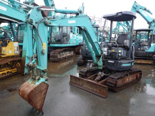 รถขุด 3 ตัน KOBELCO SK30SR-3E # PW13 มือสองญี่ปุ่น