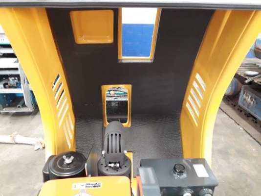 รถขุด 3 ตัน KOBELCO SK30SR-3E # PW13 มือสองญี่ปุ่น