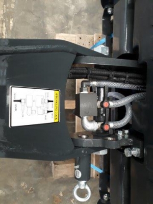 รถขุด 3 ตัน KOBELCO SK30SR-3E # PW13 มือสองญี่ปุ่น