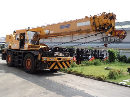 เครน 25 ตัน KATO KR25H-V # 711926 H-TYPE มือสองญี่ปุ่น