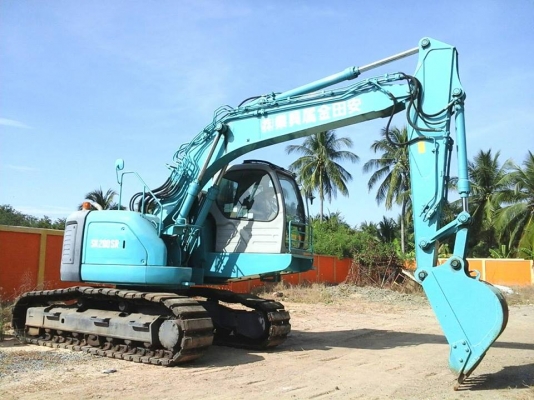 ขายรถขุด SK 200 SR เก๋งยกได้มีหัวคีวใบ 2 ชั้นรถนำเข้าจากนอกแท้มีแอร์เอกสารอินวอยไฟฟ้าครบมีลายใบ 60 สภาพเดิมๆไม่เคยใช้งานในไทยร้านละอองดาวแทรคเตอร์นครชัยศรี