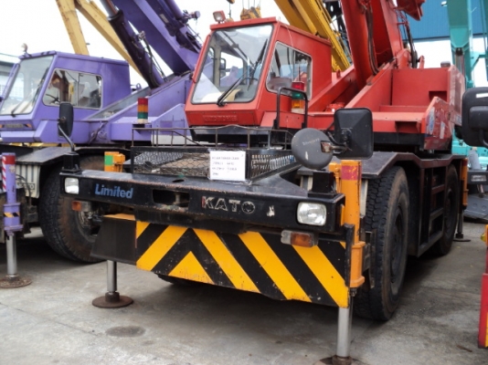 เครน 25 ตัน KATO KR25H-V # 711918 H-TYPE มือสองญี่ปุ่น