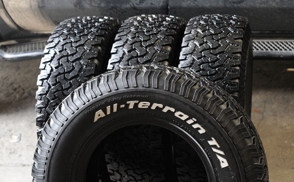 ยาง BF 265 70 16 ดอกติดหนวด