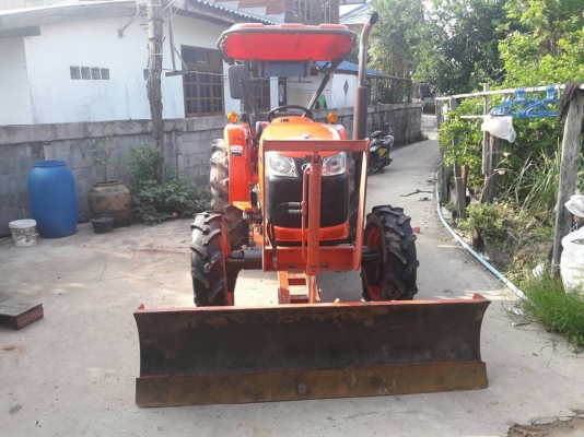 รถไถ่ คูโบ้าL4708 สภาพ พร้อมใช้ ดันหน้า พาลหลัง เครื่องดี ระบบไฮโดรลิคสมบูรณ์