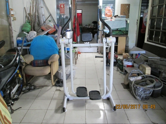 ขายครับ เครื่องออกกำลังกาย  แบบโยก  ได้หัวใจ ได้ปีก ขา