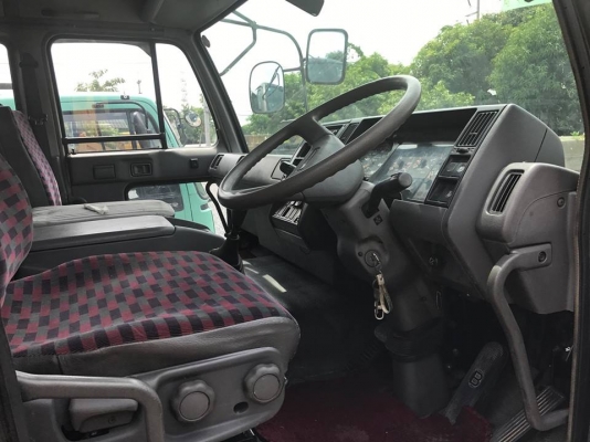 ขายหัวเก๋ง NISSAN UD(BIG THUMB) นำเข้าจากญึ่ปุ่น100\% ราคาถูกๆ สภาพสวยๆมาก สนใจติดต่อ 081-948-5494