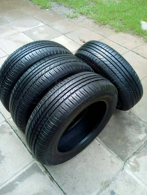 175/65R15  MICHELIN ENERGY XM-1 สวย หนาสุด ไม่มีปะ ชุด 4 เส้น  tel.081-427-3941