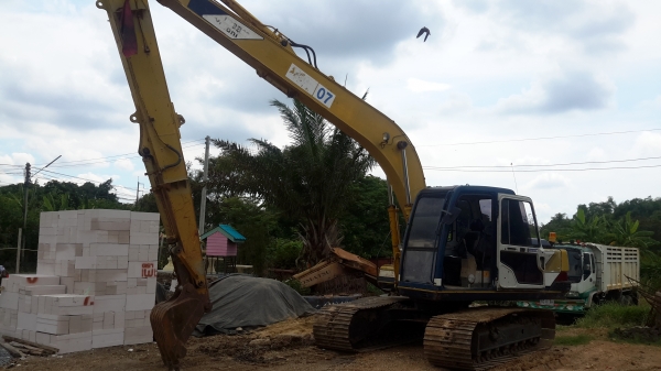 ขายแมคโคบูมยาว 120-3LC MARK III