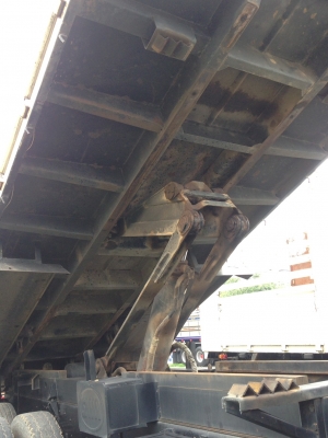 สิบล้อ ฮีโน่ 344 ปี56 ดั้มสามมิต รถห้างมือเดียวป้ายแดง สภาพดีสวยๆคู่เดิมๆใช้งาน.น้อย.ไมค์แท้ วิ่ง150,×××กม.เช็คศูนย์ตลอด เล่ม-ทะเบียนพร้อมโอน ขายราคา 2,350,000บ ราคานี้ เปลียน"ยางเรเดี้ยล"ให้ใหม่ 8เส้น เพิ่ม"ระบบลากลูก& สิบล้อ ฮีโน่ 344 ปี56 ดั้มสามมิต รถห้างมือเดียวป้ายแดง สภาพดีสวยๆคู่เดิมๆใช้งาน.น้อย.ไมค์แท้ วิ่ง150,×××กม.เช็คศูนย์ตลอด เล่ม-ทะเบียนพร้อมโอน ขายราคา 2,350,000บ ราคานี้ เปลียน"ยางเรเดี้ยล"ให้ใหม่ 8เส้น เพิ่ม"ระบบลากลูก&