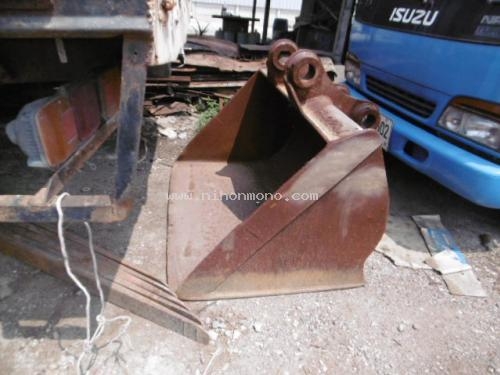 บุ้งกี้ เหมาะสำหรับ ขุดปาดคันร่อง ทำคันดิน ราคาพิเศษ 11,000 บาท รหัสสินค้า : 80903612  www.nihonmono.com