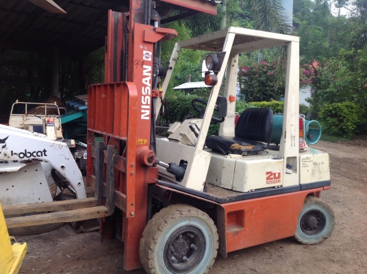 ขายโฟล์คลิฟ นิสสันสวยๆ