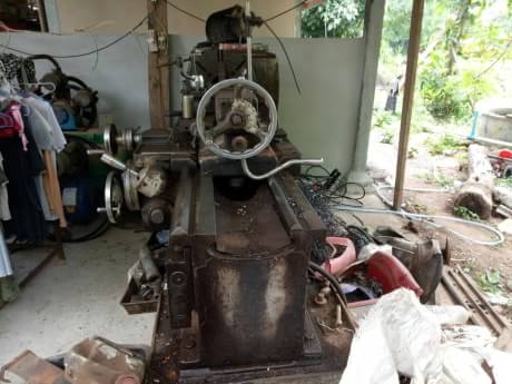 เครื่องกลึง เครื่องกลึง