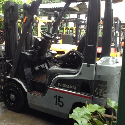 +++ ขายโฟล์คลิฟท์ NISSAN FD15 ขนาด 1.5 ตัน เครื่องยนต์ดีเซล เสา 3 เมตร เกียร์ออโตเมติค งา 1,070 มม. ยางตันครับ +++ ขายโฟล์คลิฟท์ NISSAN FD15 ขนาด 1.5 ตัน เครื่องยนต์ดีเซล เสา 3 เมตร เกียร์ออโตเมติค งา 1,070 มม. ยางตันครับ