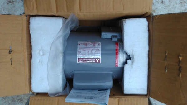 ขายมอเตอร์1/2hp Mitsubishi. ไฟบ้าน220v. 2,000บาทพร้อมส่งครับ