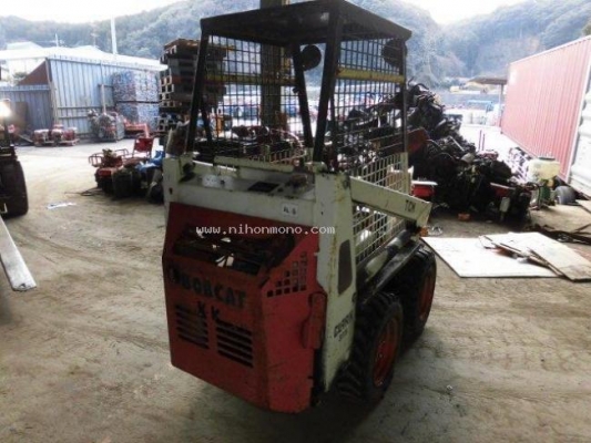 ราคาพิเศษ89,000 บาท รถตัก BOBCAT รุ่น TCM 315 รหัสสินค้า 50103039 ติดต่อ 081-8283376 www.nihonmono.com ราคาพิเศษ89,000 บาท รถตัก BOBCAT รุ่น TCM 315 รหัสสินค้า 50103039 ติดต่อ 081-8283376 www.nihonmono.com