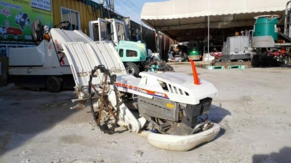 ราคาพิเศษ14,000บาท รถปลูกข้าวดำนาเดินตาม KUBOTA รุ่น S1-20HDL รหัสสินค้า 81004746 ติดต่อ 081-8283376  www.nihonmono.com