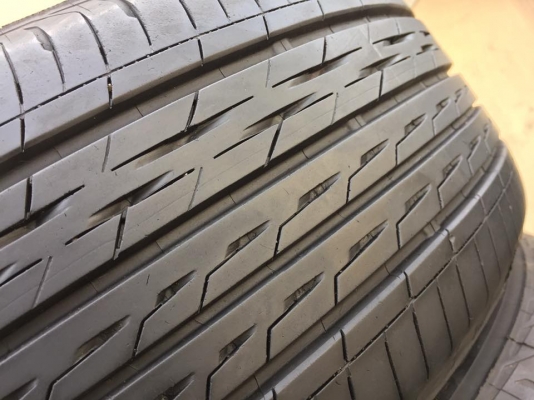ขายยาง BRIDGESTONE TURANZA GR-100 215-55-17 ปี16 ดอกหนาจัด สภาพสวยมาก ไม่มีตำหนิ ชุดละ 7,500 บาท