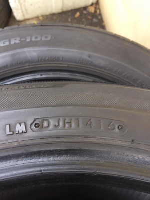 ขายยาง BRIDGESTONE TURANZA GR-100 215-55-17 ปี16 ดอกหนาจัด สภาพสวยมาก ไม่มีตำหนิ ชุดละ 7,500 บาท