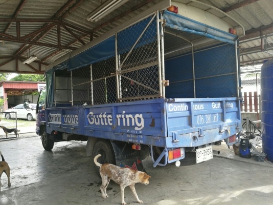 รถบรรทุก 6 ล้อมีหลังคา ยี่ห้อ ISUZU  130 แรงม้า ปีจดทะเบียน 2548
