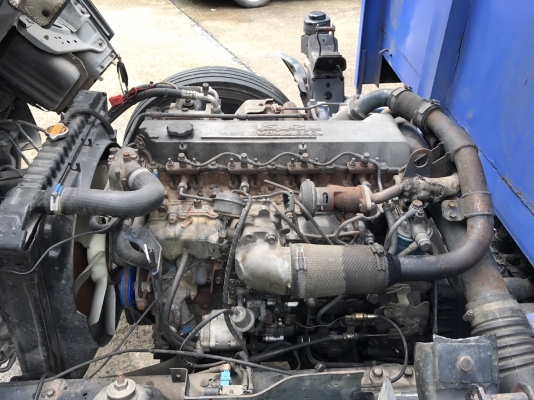 รถบรรทุก 6 ล้อมีหลังคา ยี่ห้อ ISUZU  130 แรงม้า ปีจดทะเบียน 2548