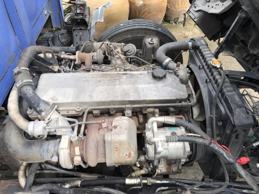 รถบรรทุก 6 ล้อมีหลังคา ยี่ห้อ ISUZU  130 แรงม้า ปีจดทะเบียน 2548