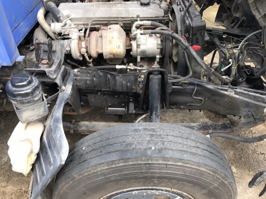 รถบรรทุก 6 ล้อมีหลังคา ยี่ห้อ ISUZU  130 แรงม้า ปีจดทะเบียน 2548