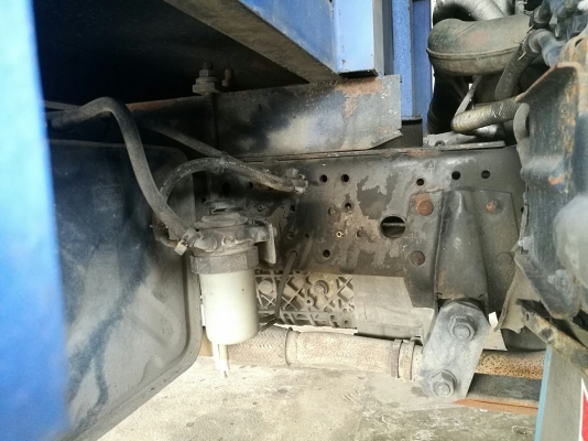 รถบรรทุก 6 ล้อมีหลังคา ยี่ห้อ ISUZU  130 แรงม้า ปีจดทะเบียน 2548