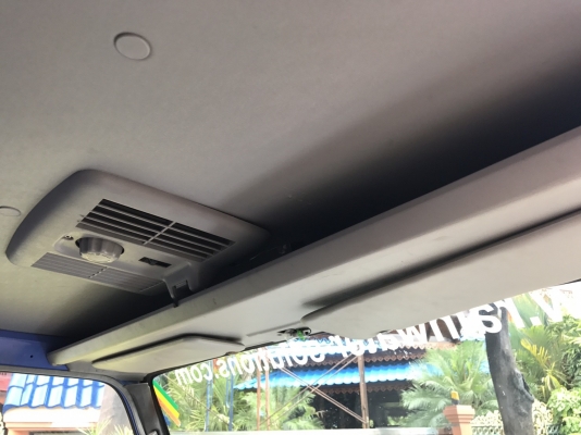 รถบรรทุก 6 ล้อมีหลังคา ยี่ห้อ ISUZU  130 แรงม้า ปีจดทะเบียน 2548