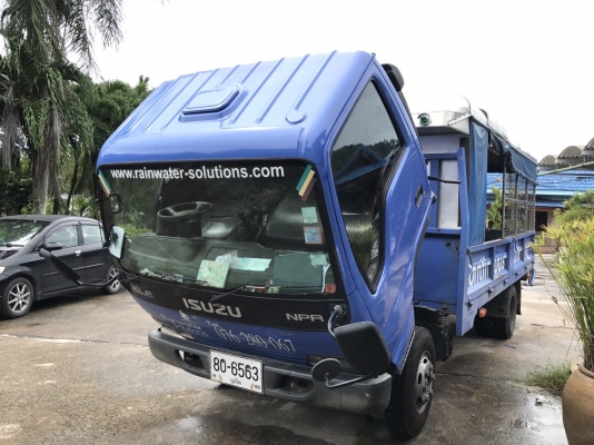 รถบรรทุก 6 ล้อมีหลังคา ยี่ห้อ ISUZU  130 แรงม้า ปีจดทะเบียน 2548