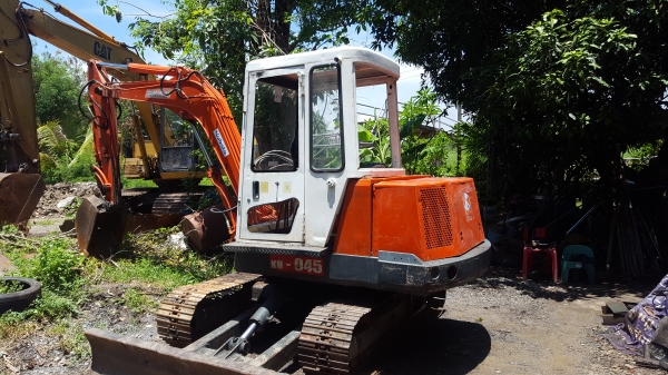 ขายkubota. Kh045.  เครื่องฟิตใหม่ มีลายแย๊ก เท่าpc50
