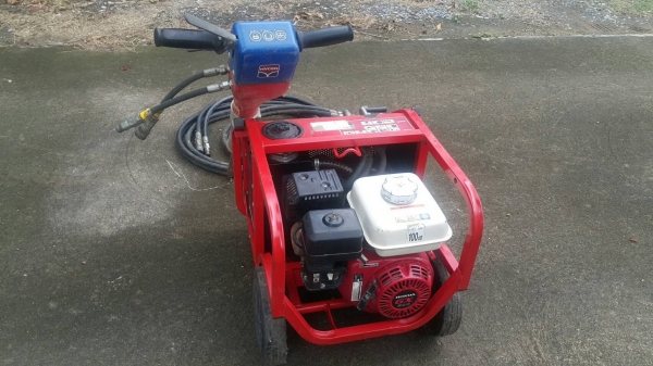 ขายเครื่องสกัดคอนกรีต (ลม)สภาพดีเหมือนใหม่