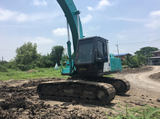 ขายSUMITOMO 200 บูมยาว สภาพสวยพร้อมใช้งาน เครื่องดีช่วงล่างดี ใบแทร็กเต็ม เอวดีไม่มีหลวม แอร์เย็ยนเจี๊ยบ ราคาต่อรองคุยกันได้คะ